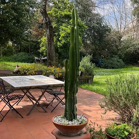 Aldobrandeschi Urban Oasis Дом отдыха *